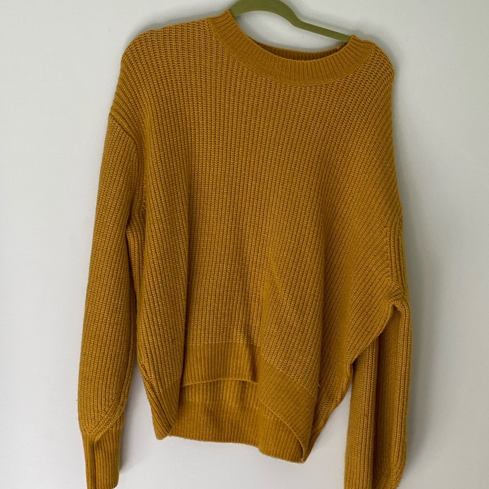 Mustard yellow sweater